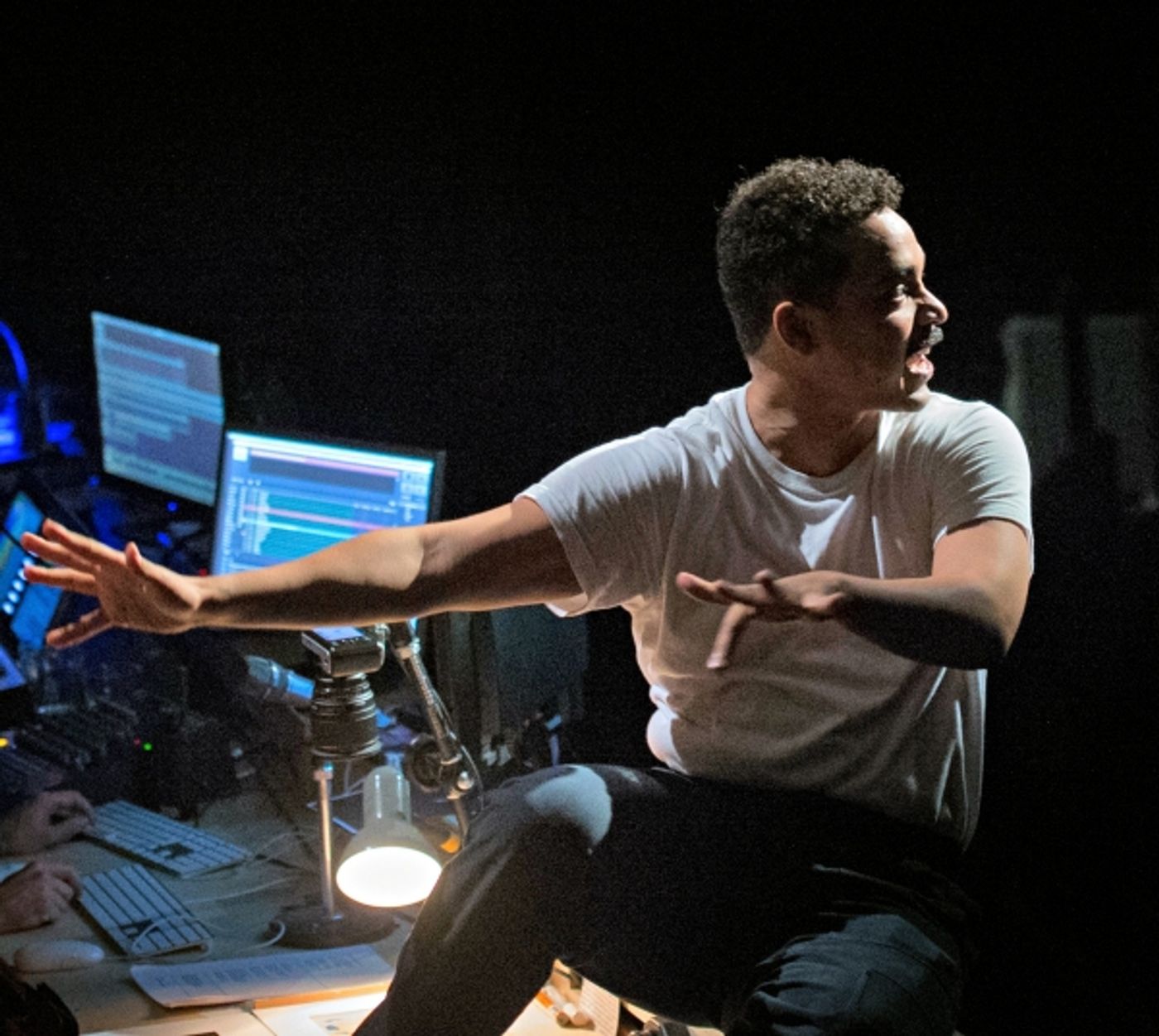 Photo Flash: First Look at THE GLASS MENAGERIE at the Nuffield  Image