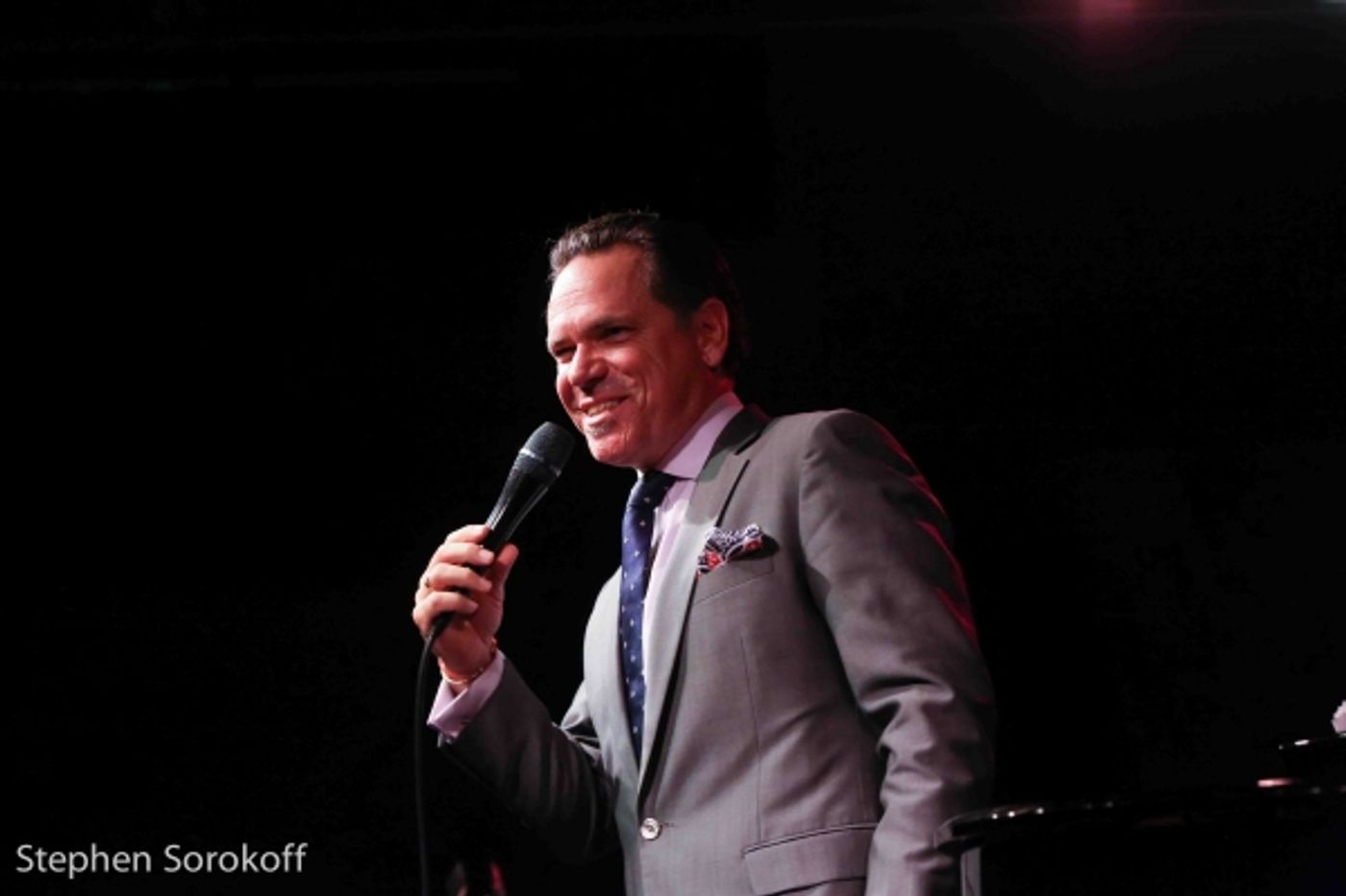 Photo Coverage: Kurt Elling Makes Cafe Carlyle Debut with ELLING SWINGS SINATRA  Image