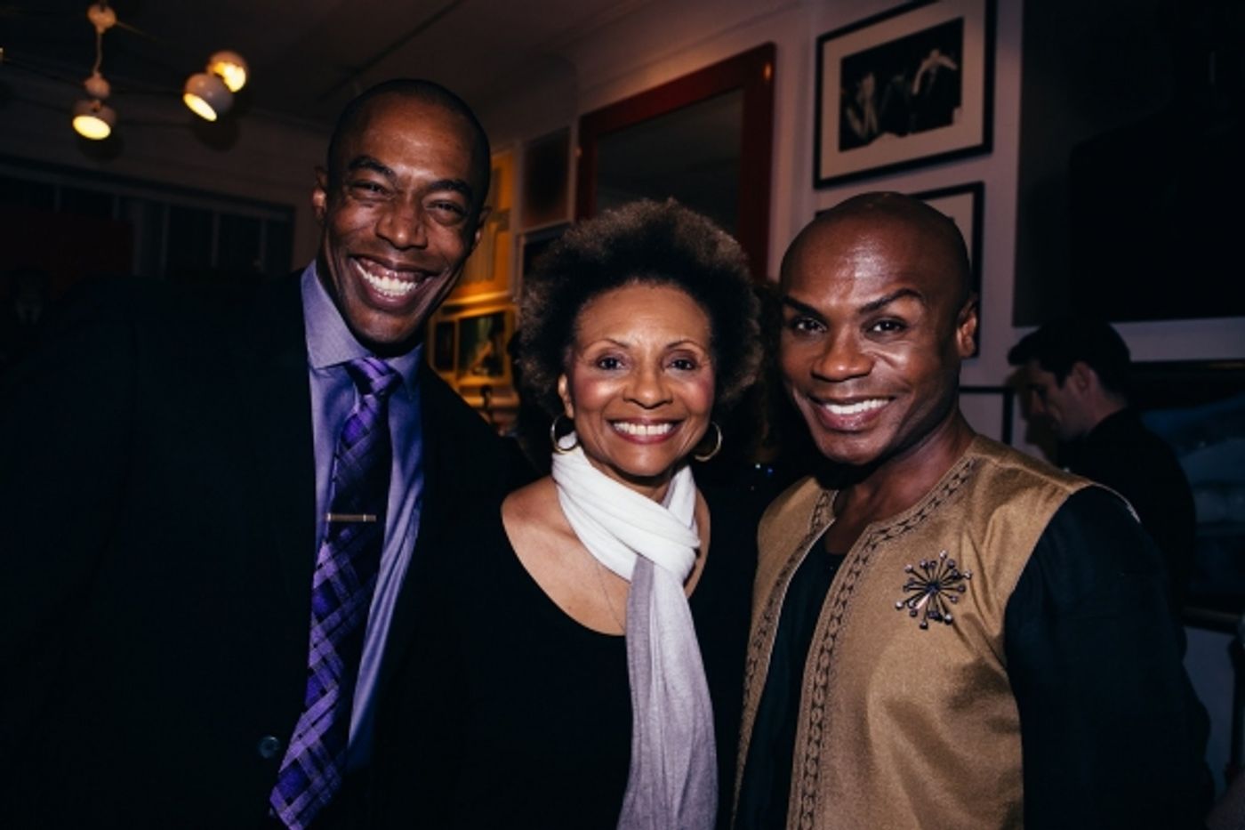 BWW Exclusive: Parlor Night Strikes Again with Michael McElroy, Broadway Inspirational Voices and Broadway's Finest! BWW Exclusive: Parlor Night Strikes Again with Michael McElroy, Broadway Inspirational Voices and Broadway's Finest! Image