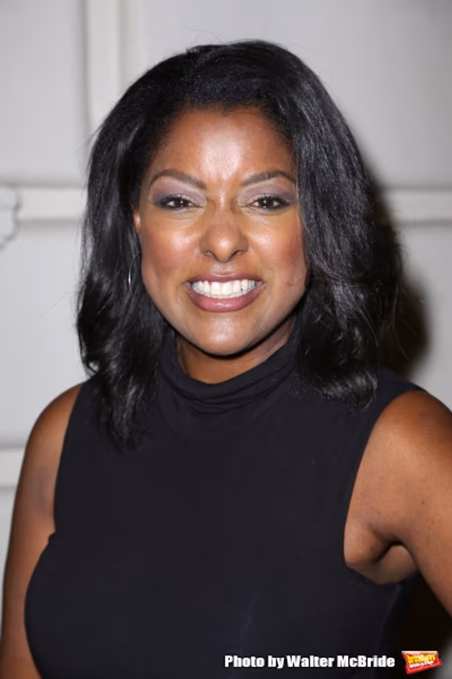 Photo Coverage: On the Red Carpet for Opening Night of THE GIN GAME Image