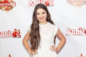 Landry Bender @ BroadwayWorld Landry Bender Photo