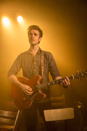 Kyle Riabko @ BroadwayWorld Kyle Riabko Photo
