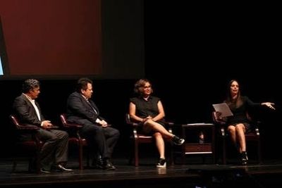 Esai Morales, Rick Najera, Cristela Alonzo and Soledad O''Brien in the panel discussi Photo