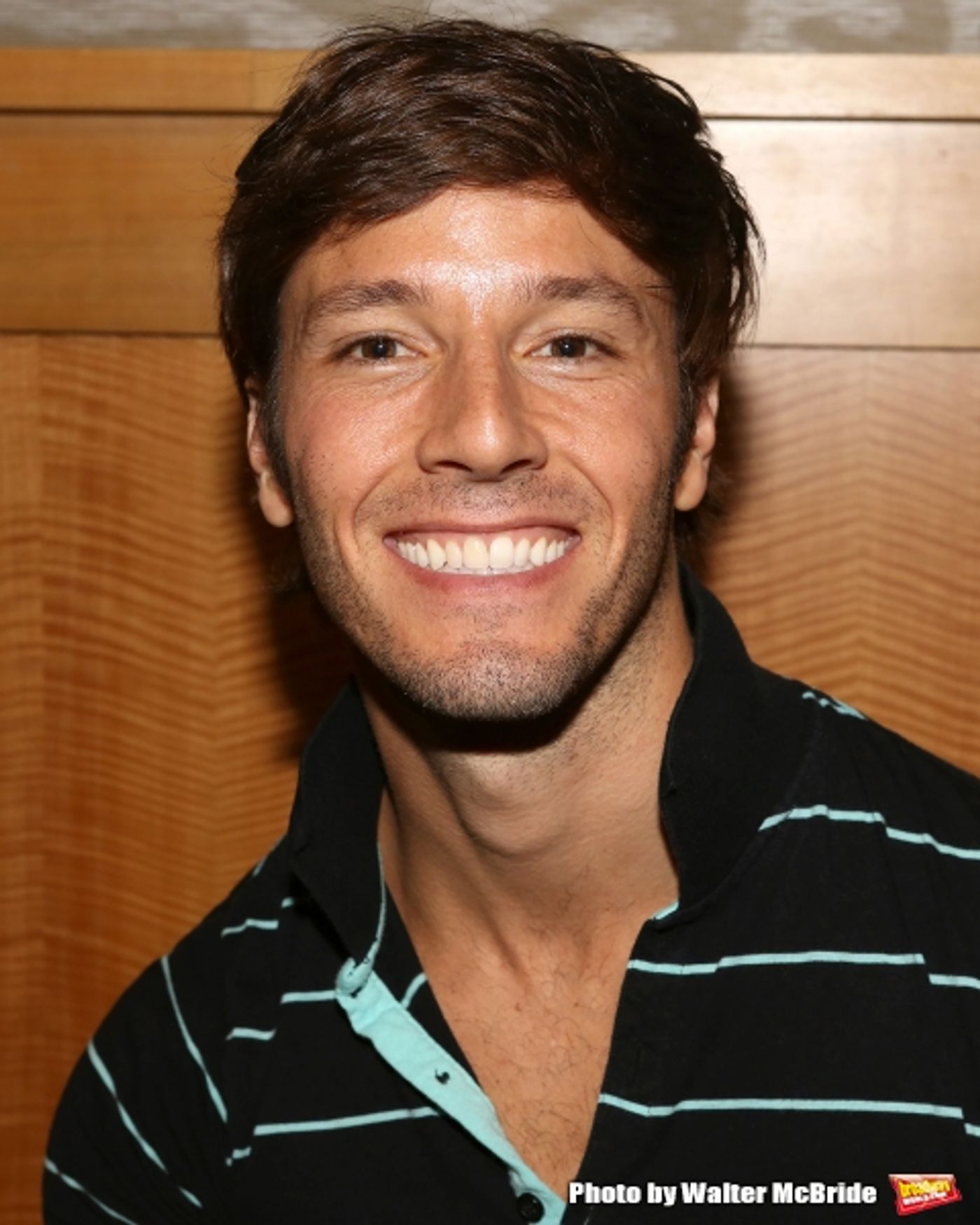 Photo Coverage: Lin-Manuel Miranda, Jonathan Groff, and HAMILTON Cast Sign CDs at Barnes and Noble  Image