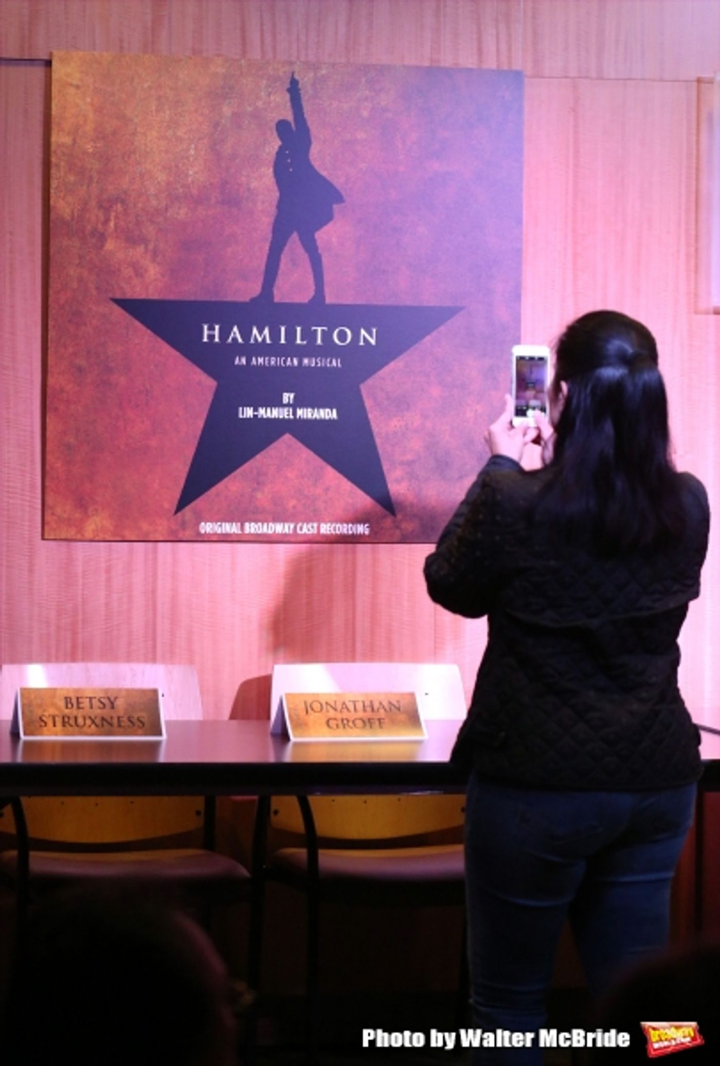 Photo Coverage: Lin-Manuel Tells All About HAMILTON at Barnes & Noble Album Release Q&A  Image