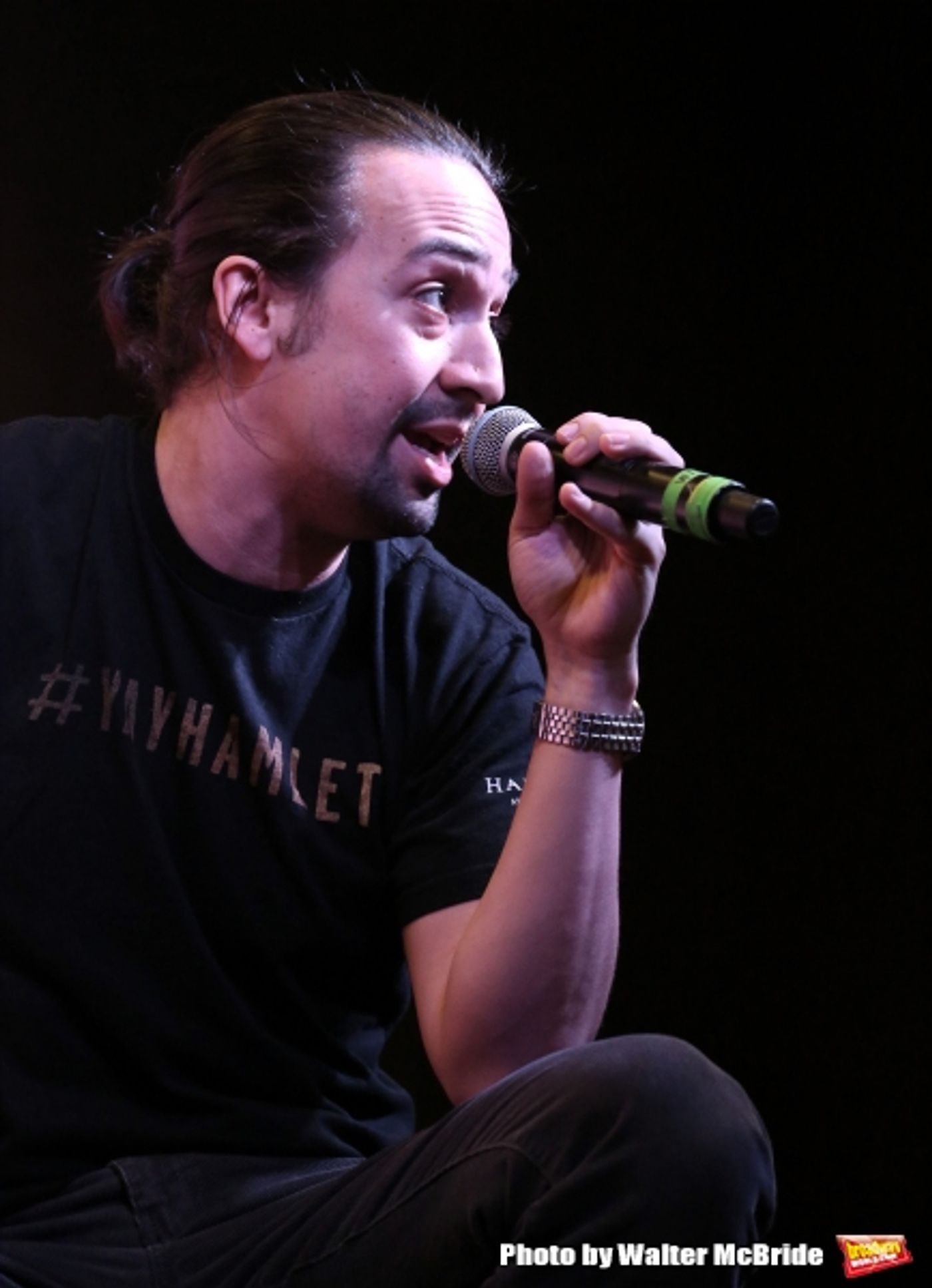 Photo Coverage: Lin-Manuel Tells All About HAMILTON at Barnes & Noble Album Release Q&A  Image