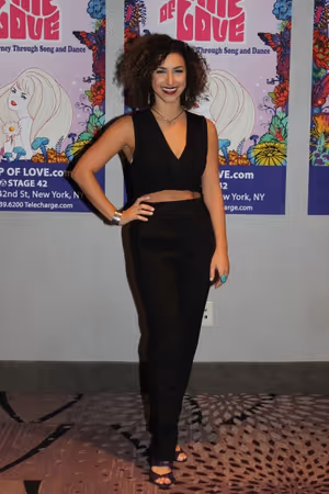 Lisa Finegold @ BroadwayWorld Lisa Finegold Photo