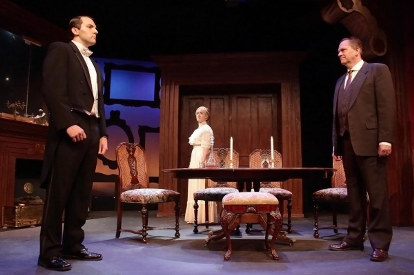 Photo Flash: First Look at Hampton Theatre Company's AN INSPECTOR CALLS  Image