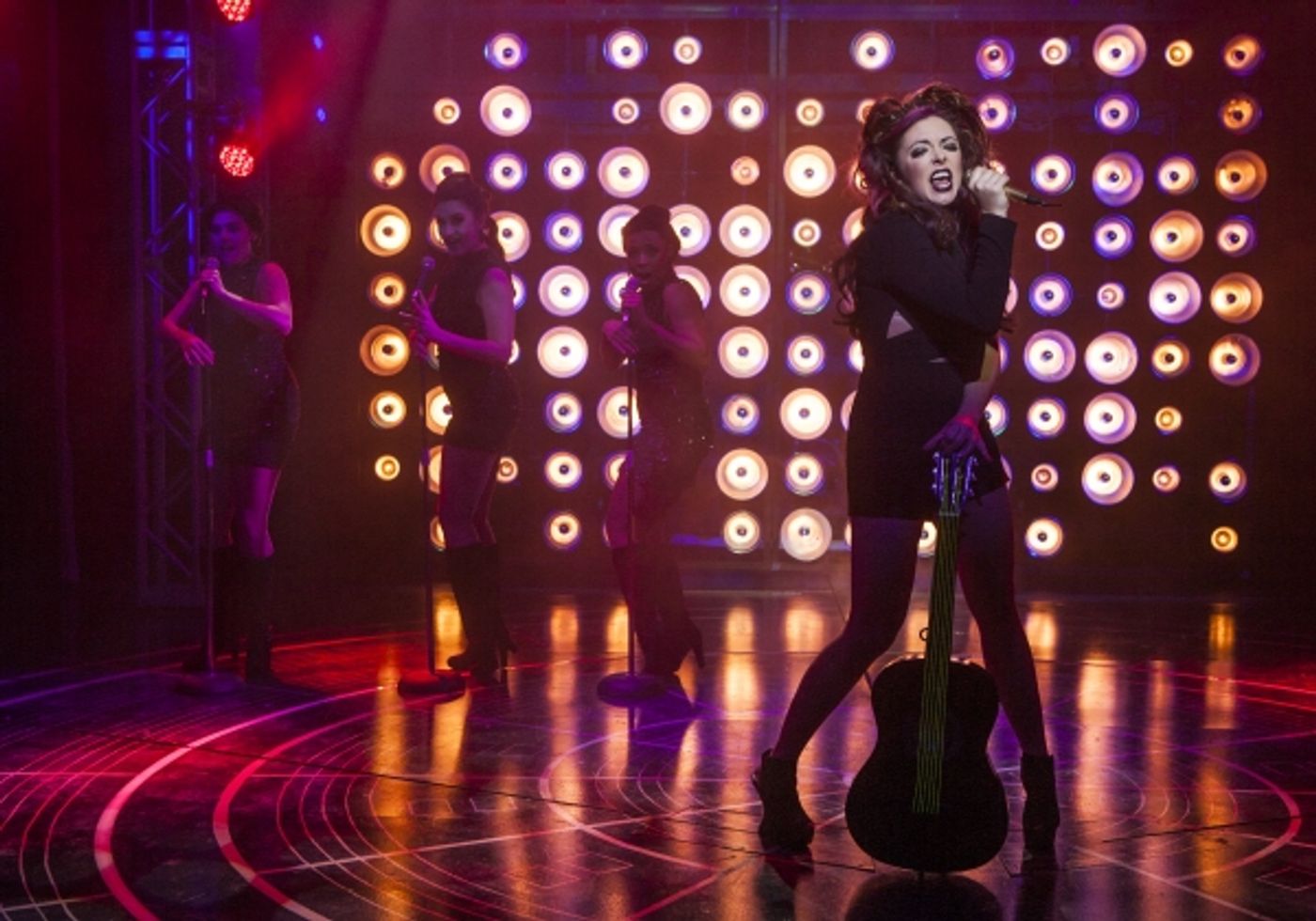 Photo Flash: First Look at Desi Oakley and More in GIRLSTAR at DC's Signature Theatre  Image