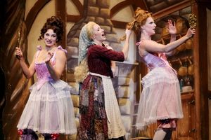 Ashley Adamek, Abby Church and Kinsland Howell  Photo