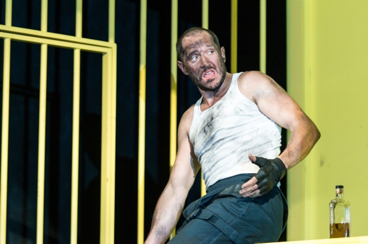 Photo Flash: THE HAIRY APE, Starring Bertie Carvel, Opens Tonight at The Old Vic  Image