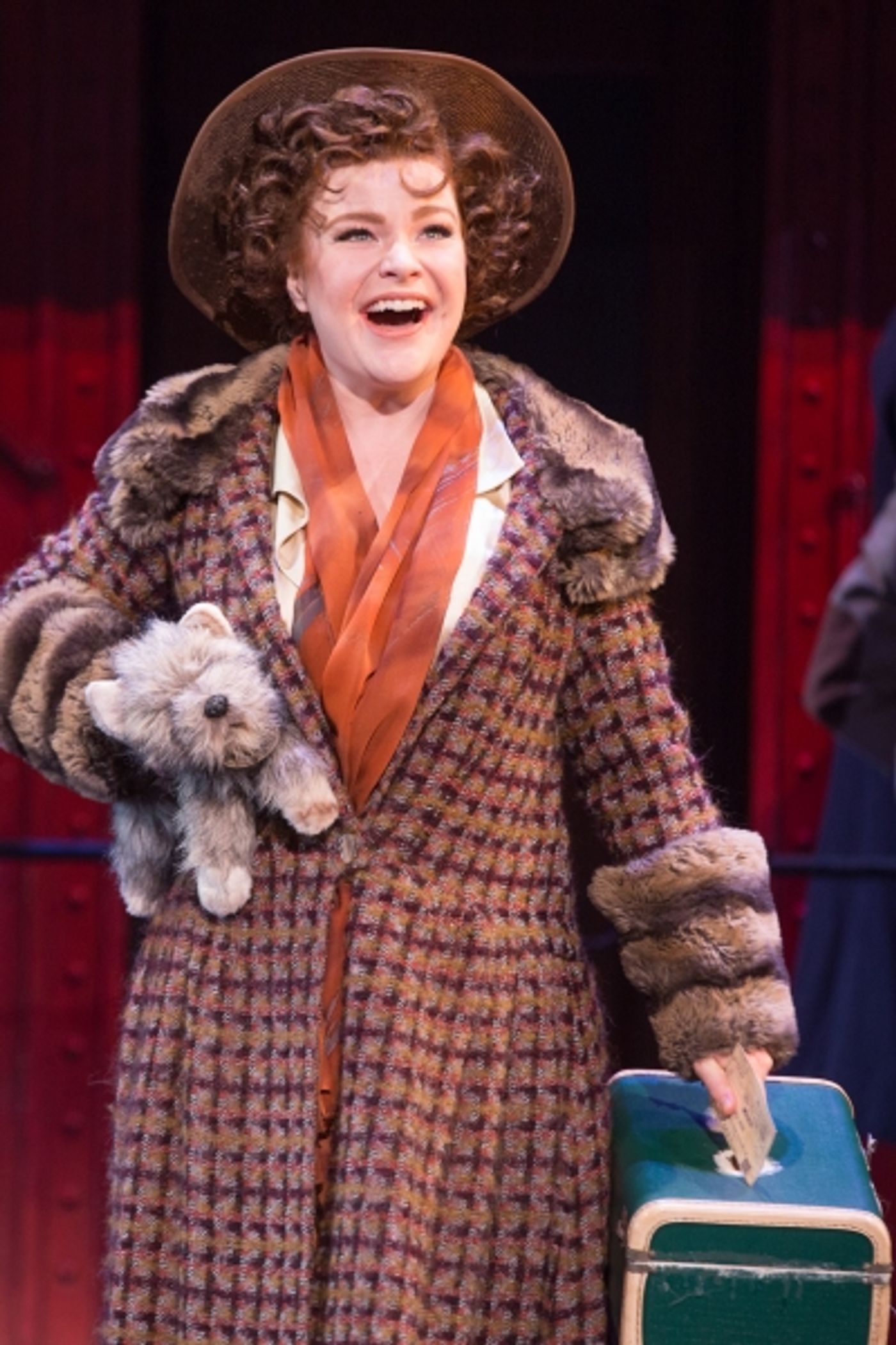 Photo Flash: First Look at Michael Williams, Emma Stratton & More in BULLETS OVER BROADWAY National Tour  Image