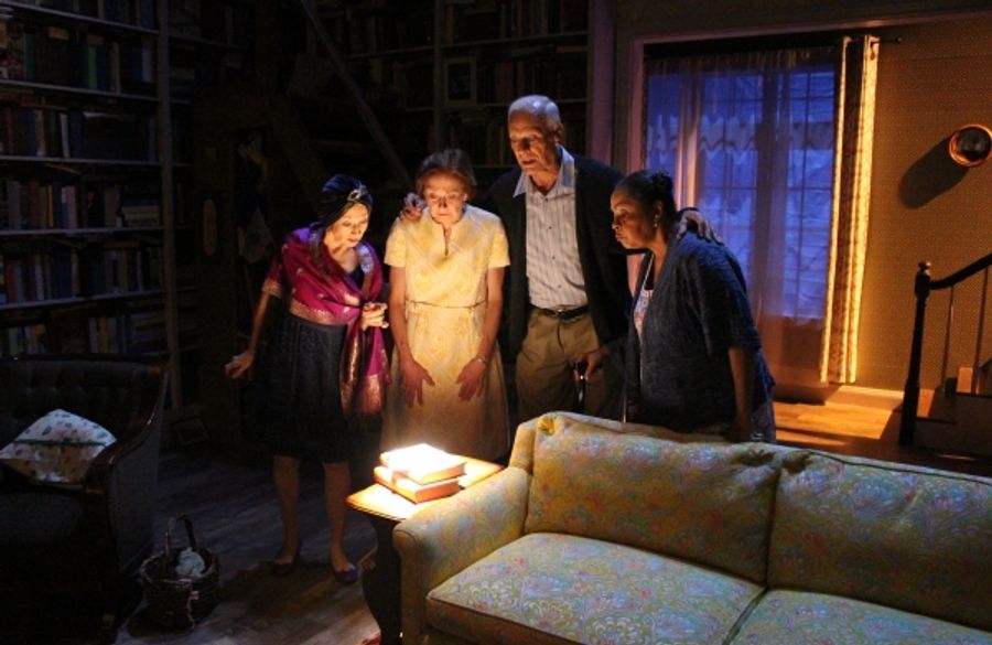 Photo Flash: First Look at Off-Broadway's THE HUMMINGBIRD'S TOUR Image