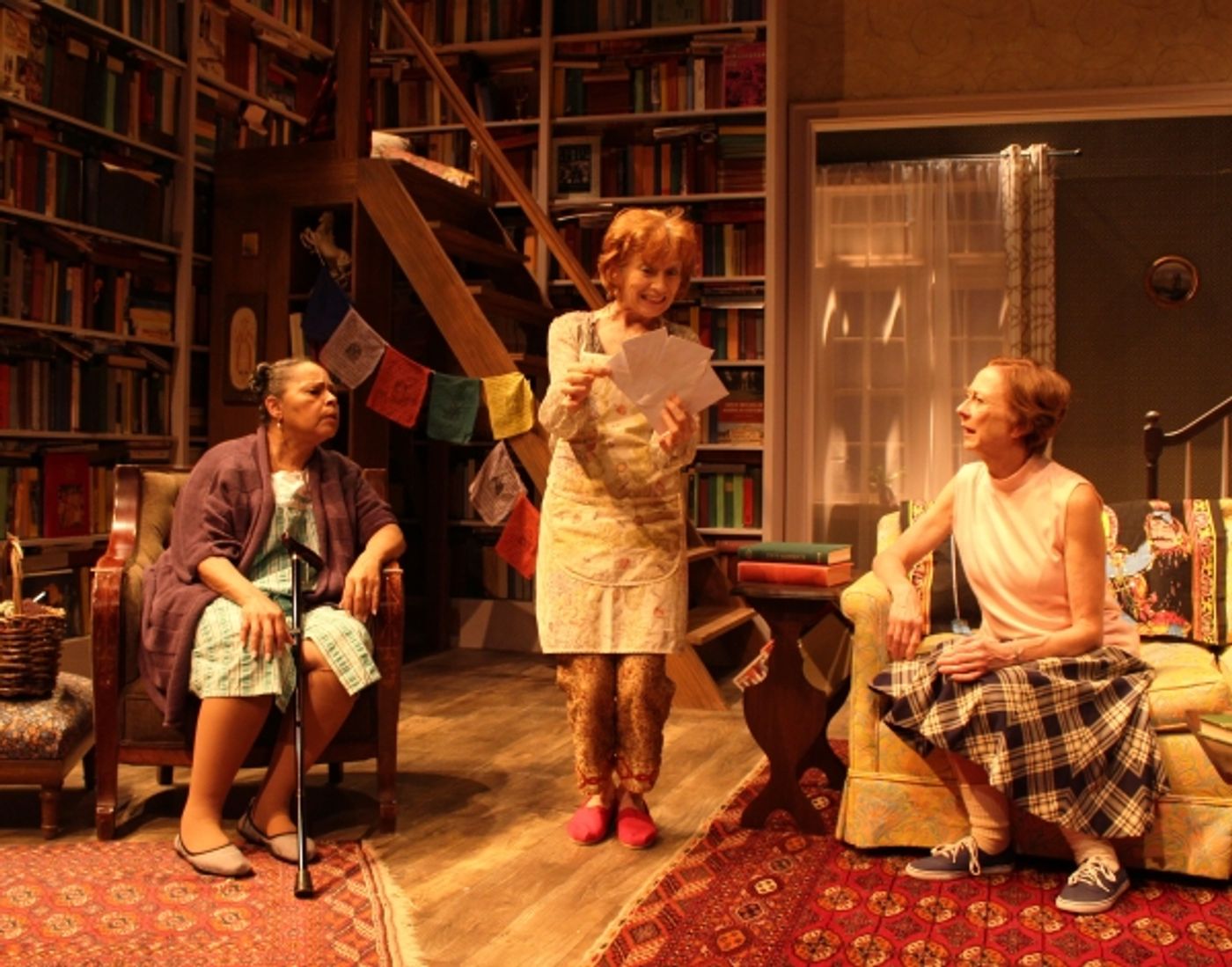 Photo Flash: First Look at Off-Broadway's THE HUMMINGBIRD'S TOUR Photo Flash: First Look at Off-Broadway's THE HUMMINGBIRD'S TOUR Image