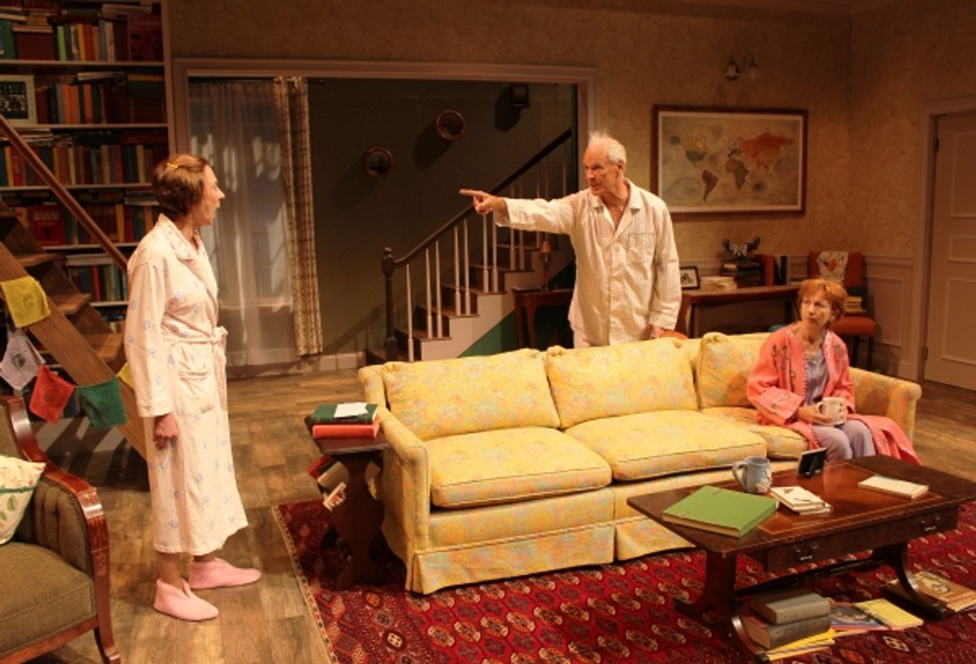 Photo Flash: First Look at Off-Broadway's THE HUMMINGBIRD'S TOUR Photo Flash: First Look at Off-Broadway's THE HUMMINGBIRD'S TOUR Image