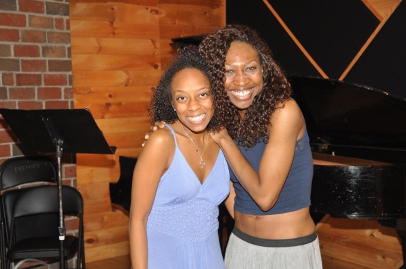Exclusive Photo Coverage: AMAZING GRACE Cast Gets Ready for the Holidays with Carols For A Cure Image