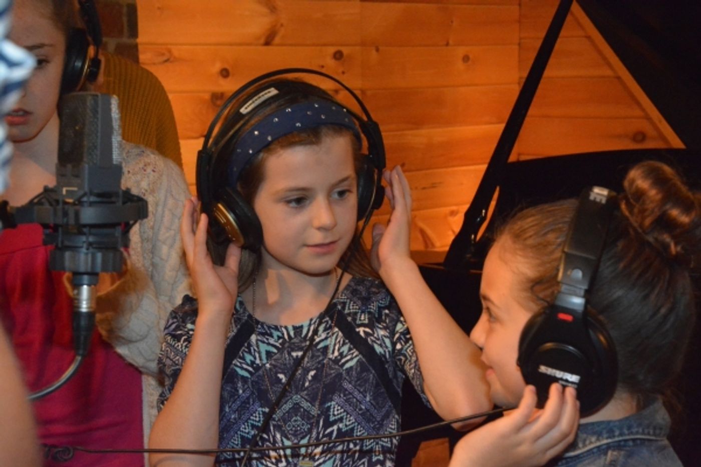 Exclusive Photo Coverage: The MATILDA Kids Celebrate Christmas with Carols For A Cure! Image