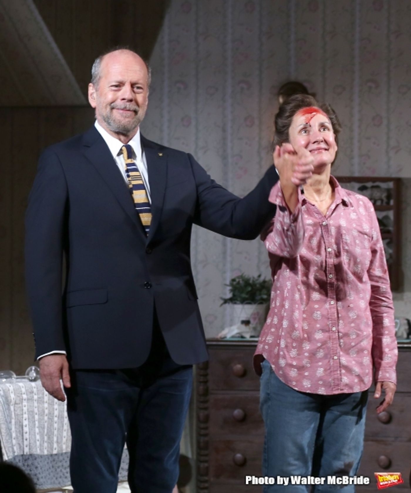 Photo Coverage: Bruce Willis & Laurie Metcalf Take First Broadway Bows in MISERY  Image