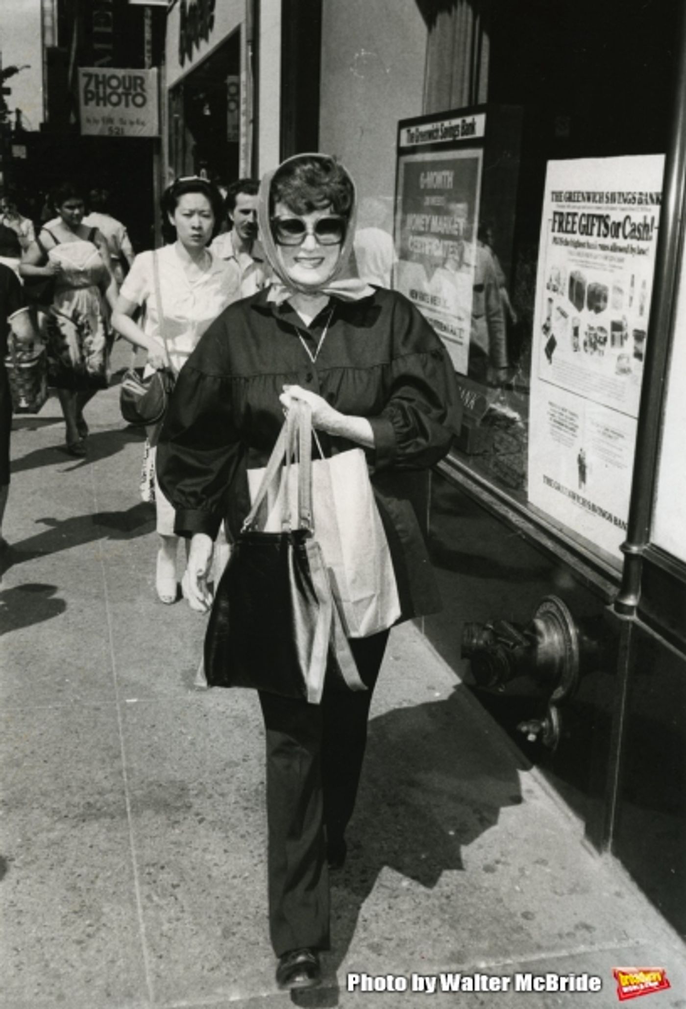 Photo Flash: Remembering Maureen O'Hara  Image