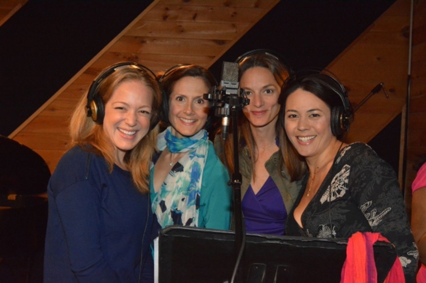 Exclusive Photo Coverage: THE PHANTOM OF THE OPERA Cast Sings a Christmas Classic for Carols For A Cure Image