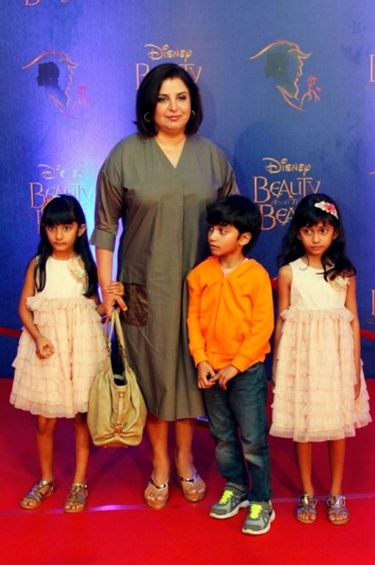  Farah Khan and Kids at 