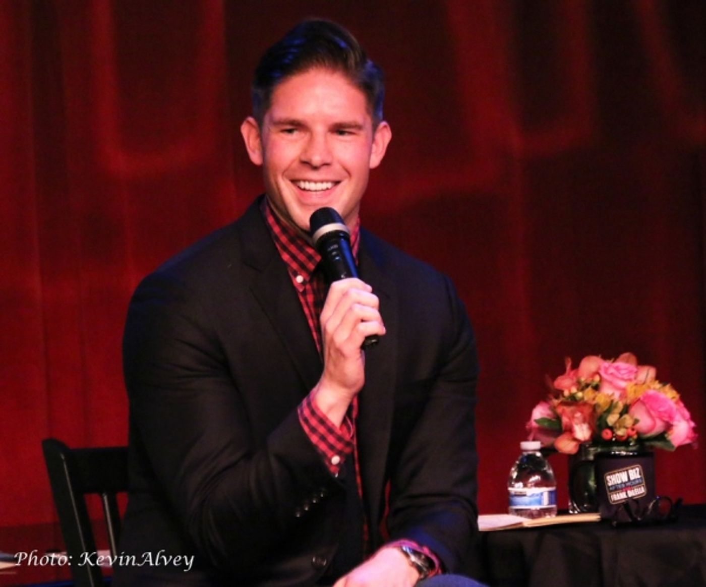 Photo Flash: Laura Osnes, Corey Cott and More Join Frank DiLella in 'SHOW BIZ AFTER HOURS' at Birdland  Image