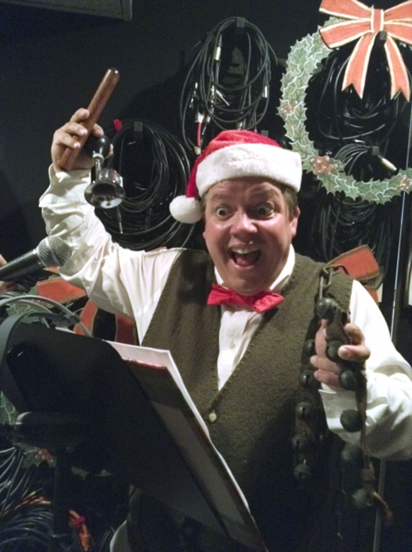 Photo Flash: Sneak Peek at B.J. Cleveland in A CHRISTMAS CAROL: THE RADIO SHOW at Theatre Too  Image