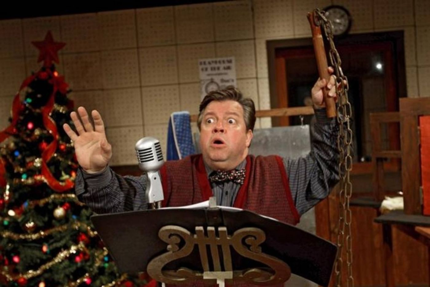 Photo Flash: Sneak Peek at B.J. Cleveland in A CHRISTMAS CAROL: THE RADIO SHOW at Theatre Too  Image