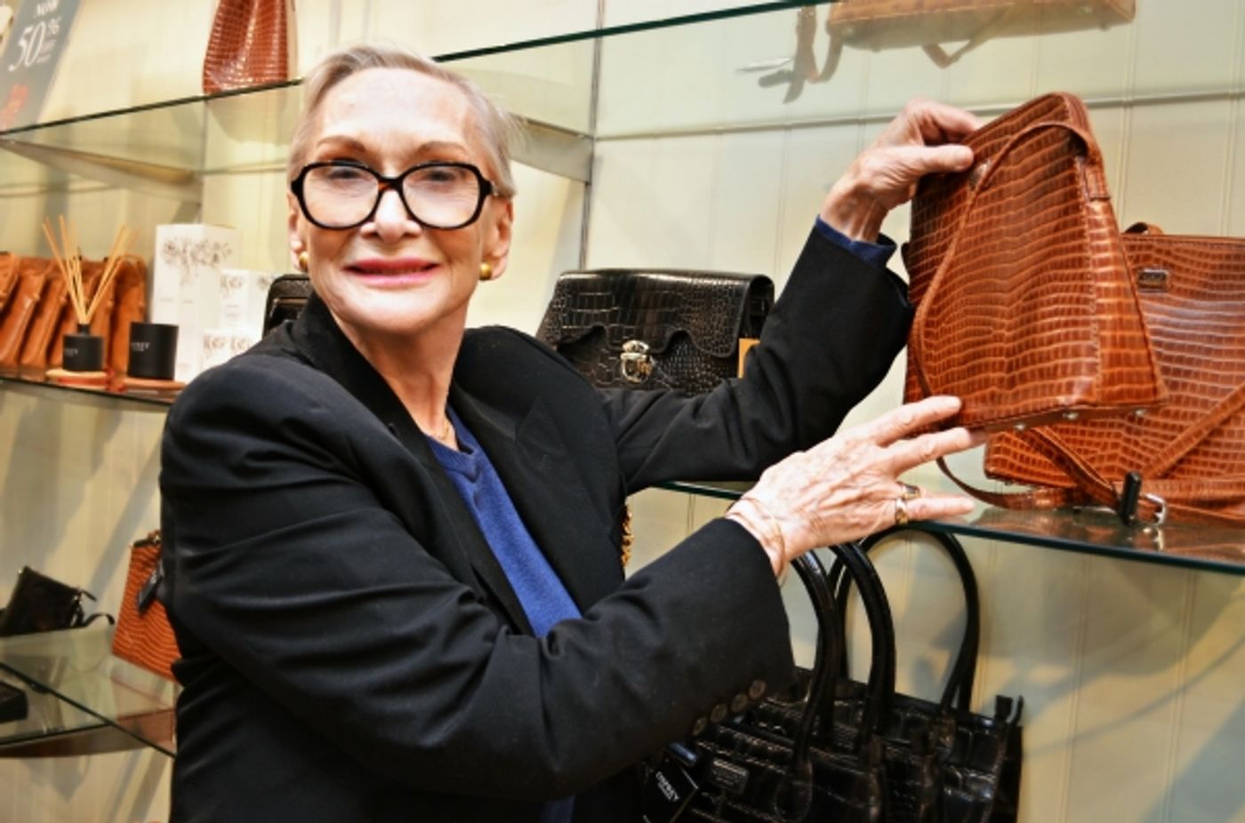 Photo Flash: A Handbag? Wyvern Theatre's THE IMPORTANCE OF BEING EARNEST Star Sian Phillips Visits Swindon Designer Outlet  Image