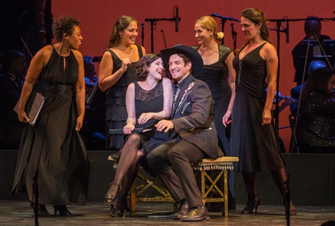 Photo Flash: They Say It's Wonderful- First Look at Megan Hilty & More in ANNIE GET YOUR GUN!  Image