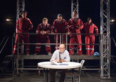 Ensemble members (background from left) Tim Decker, Christopher Sheard, Chris Rickett Photo