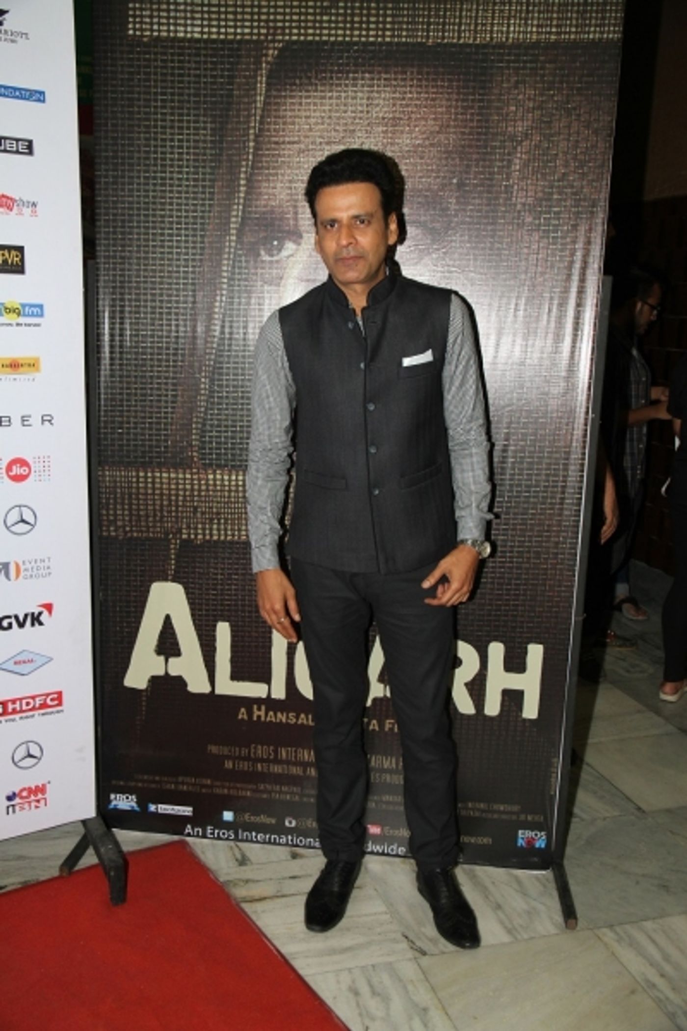 Photo Flash: More from the Red Carpet at the Jio MAMI 17th Mumbai Film Festival  Image