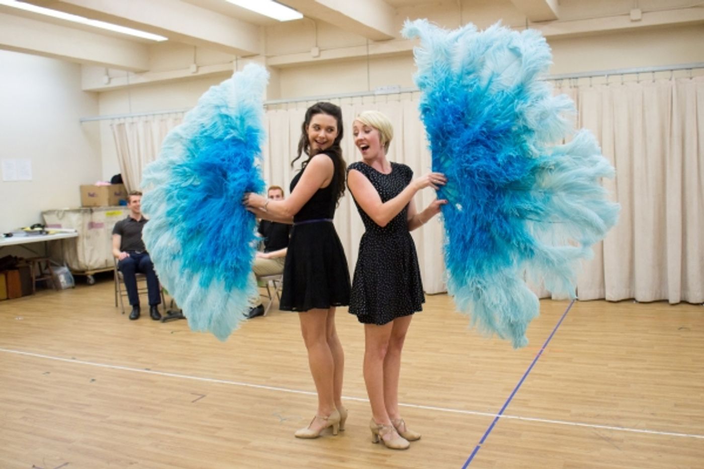 Photo Coverage: Happy Holidays! Sneak Peek at Scenes from New IRVING BERLIN'S WHITE CHRISTMAS National Tour Image