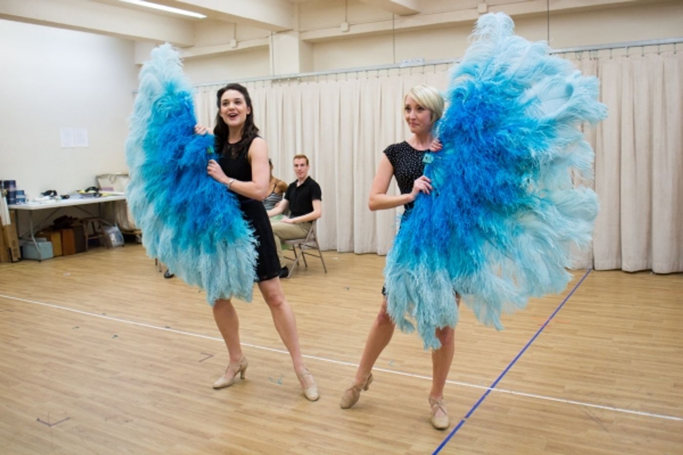 Photo Coverage: Happy Holidays! Sneak Peek at Scenes from New IRVING BERLIN'S WHITE CHRISTMAS National Tour Image