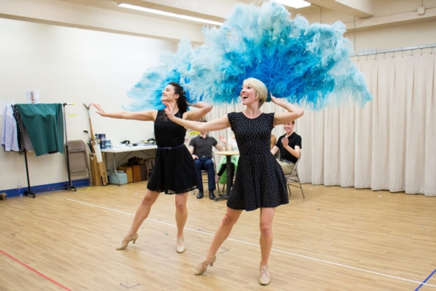 Photo Coverage: Happy Holidays! Sneak Peek at Scenes from New IRVING BERLIN'S WHITE CHRISTMAS National Tour Image
