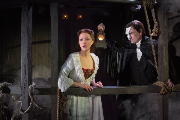 Katie Travis and Chris Mann Photo