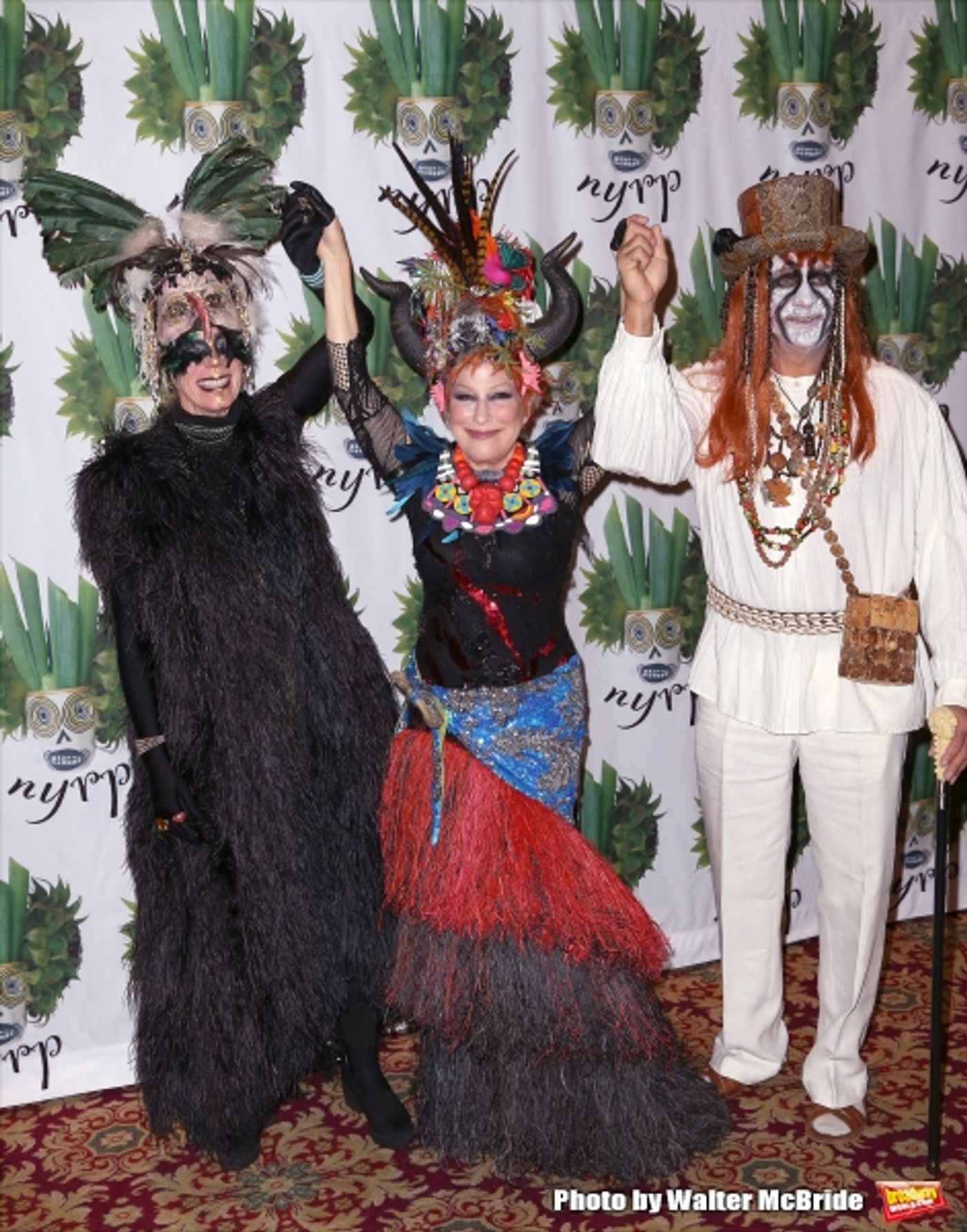 Photo Coverage: Bette Midler Hosts Annual HULAWEEN  Image