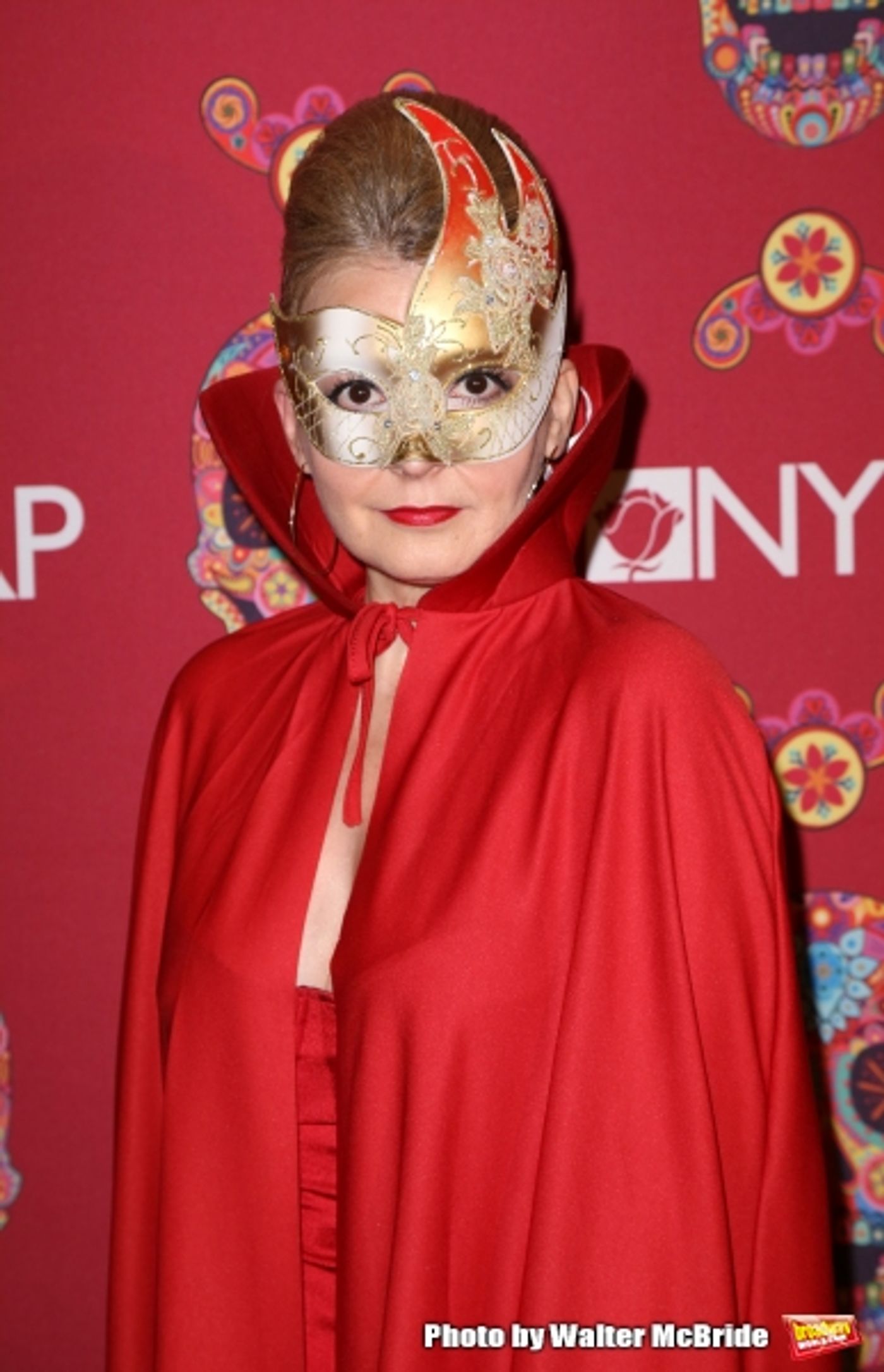 Photo Coverage: Bette Midler Hosts Annual HULAWEEN  Image