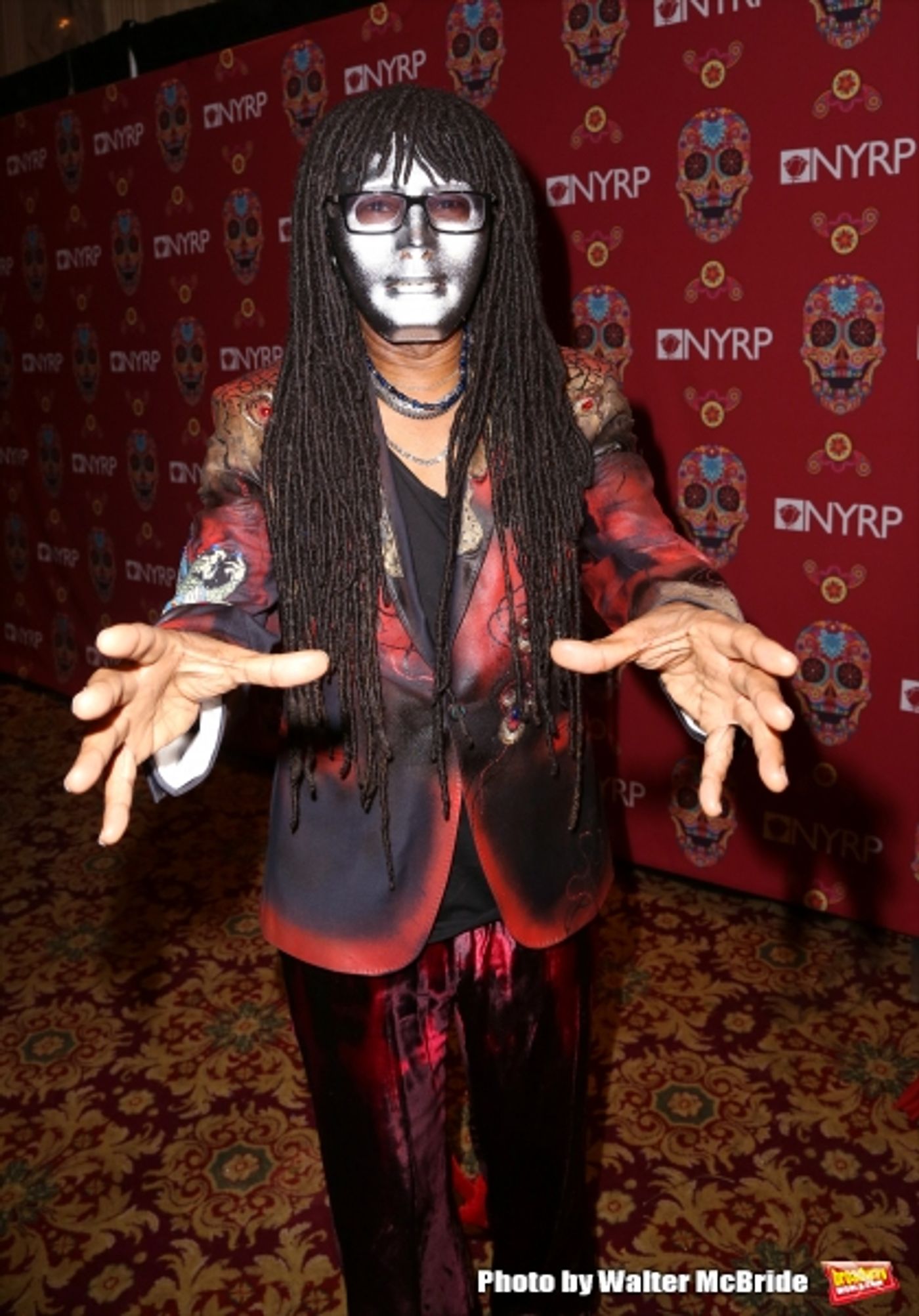 Photo Coverage: Bette Midler Hosts Annual HULAWEEN  Image