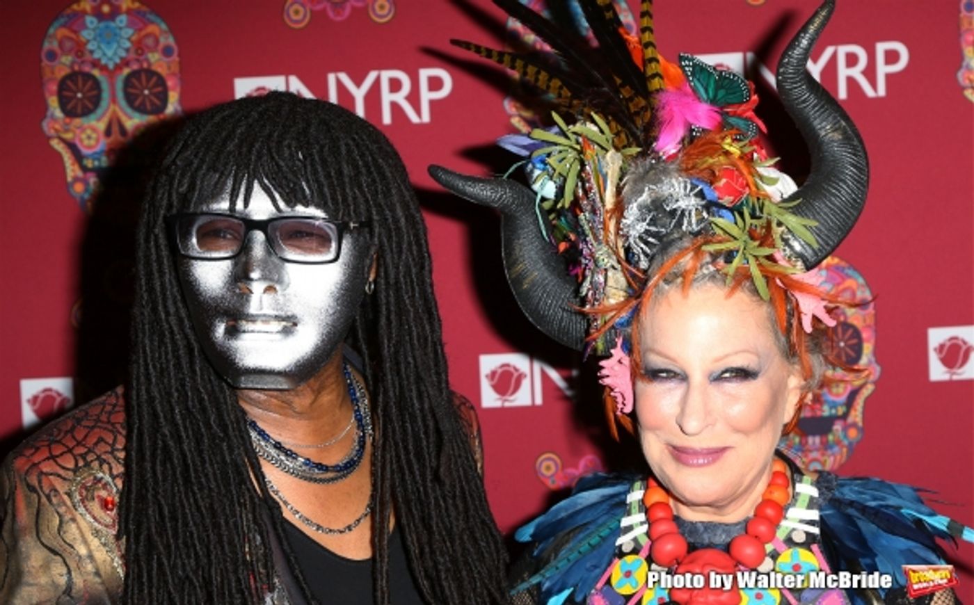 Photo Coverage: Bette Midler Hosts Annual HULAWEEN  Image