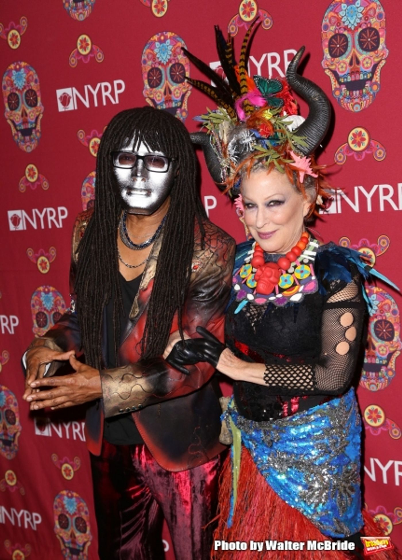 Photo Coverage: Bette Midler Hosts Annual HULAWEEN  Image