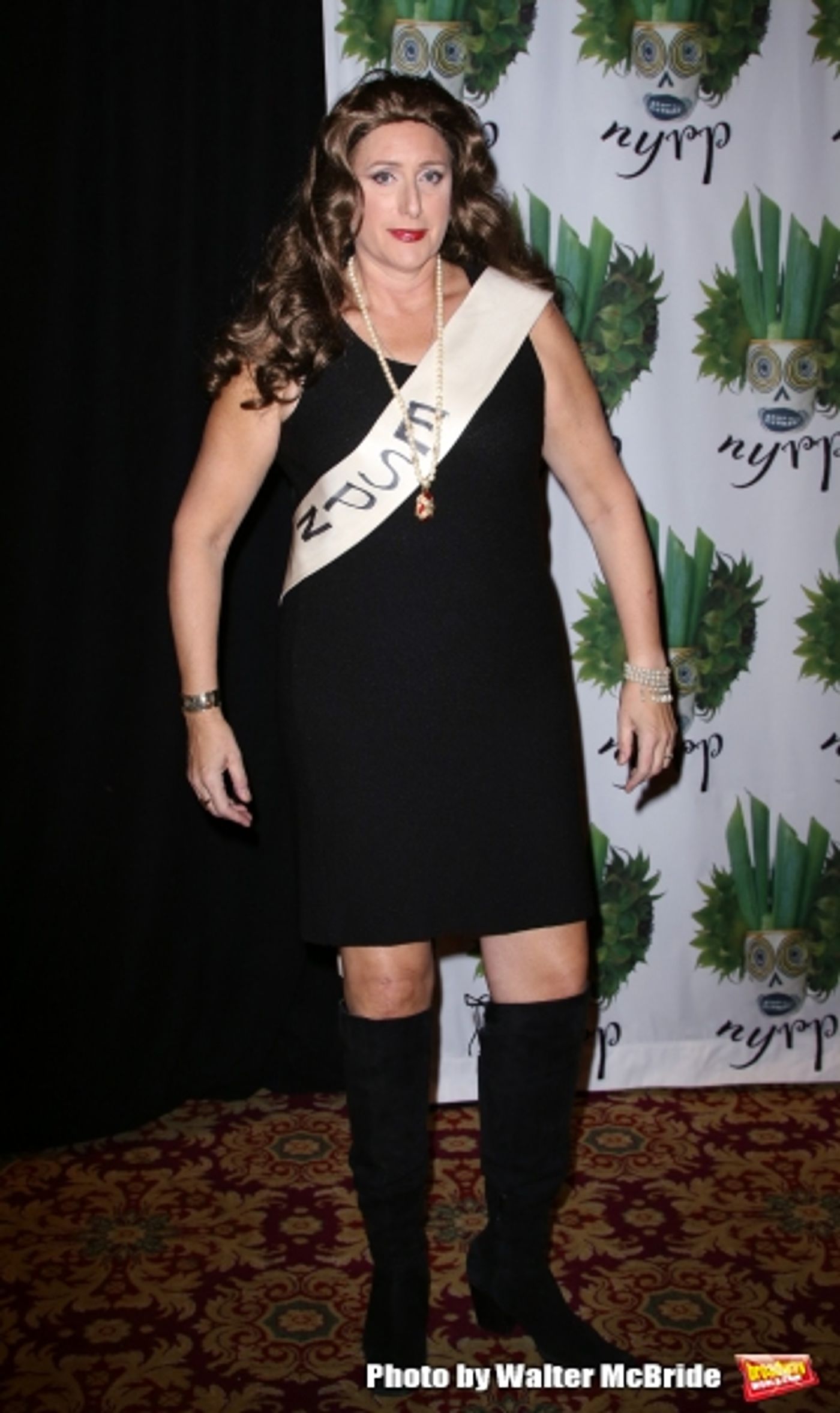 Photo Coverage: Bette Midler Hosts Annual HULAWEEN  Image