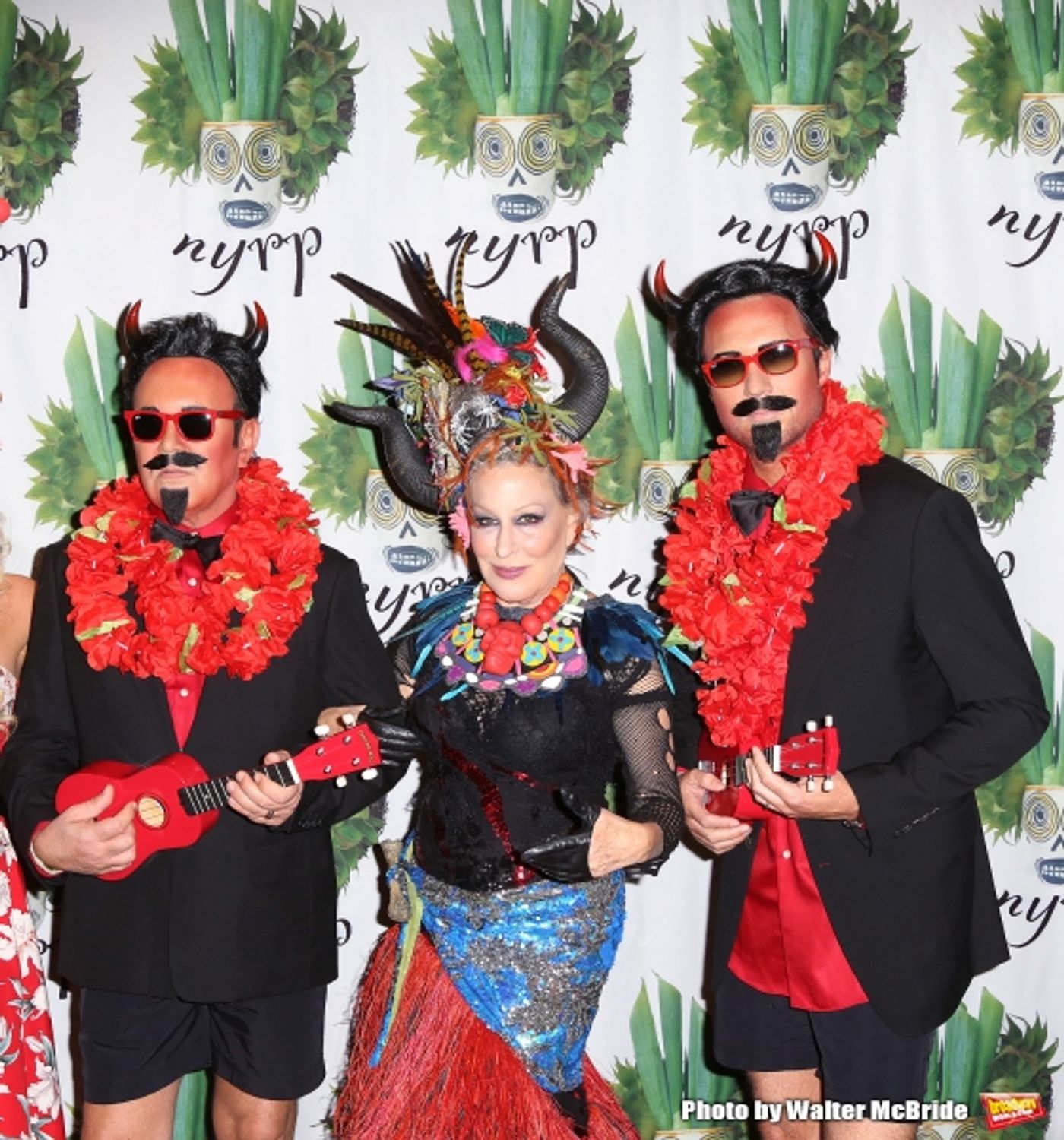 Photo Coverage: Bette Midler Hosts Annual HULAWEEN  Image