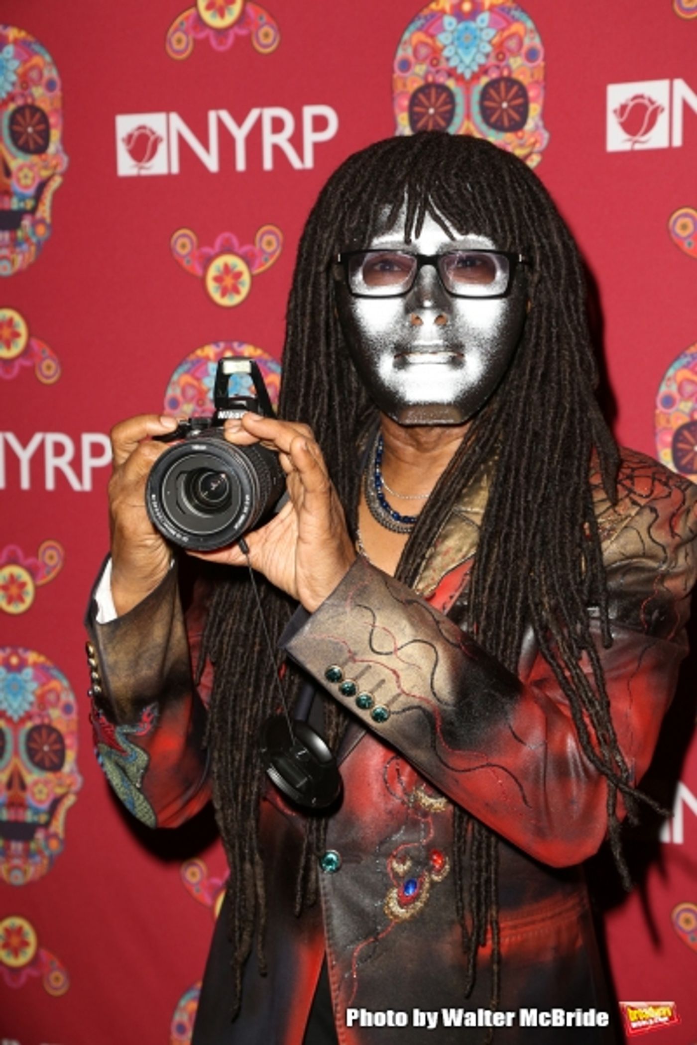 Photo Coverage: Bette Midler Hosts Annual HULAWEEN  Image