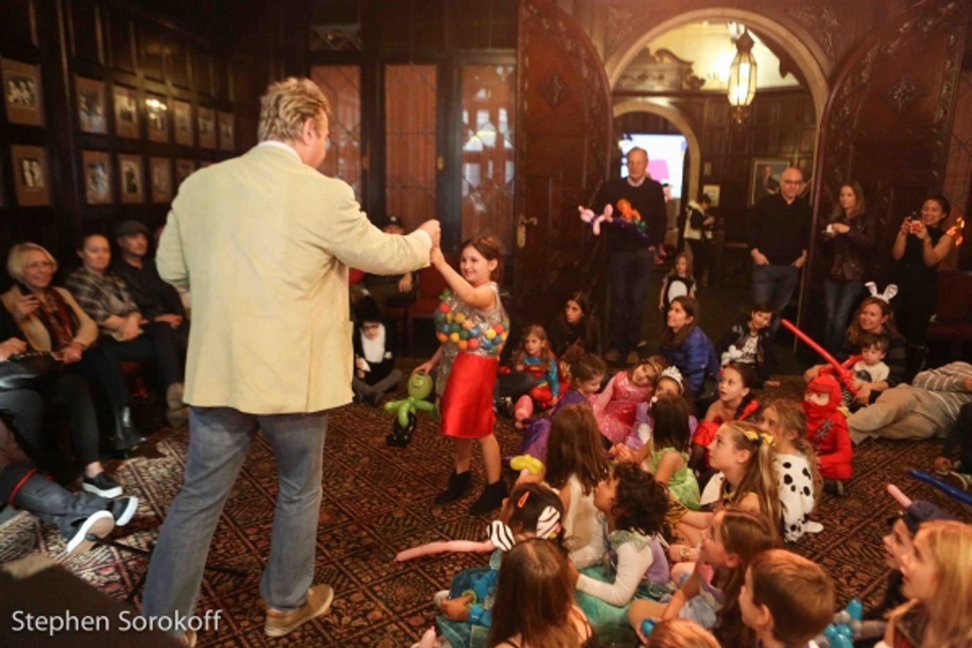 Photo Coverage: The Friars Club Celebrates Halloween Photo Coverage: The Friars Club Celebrates Halloween Image