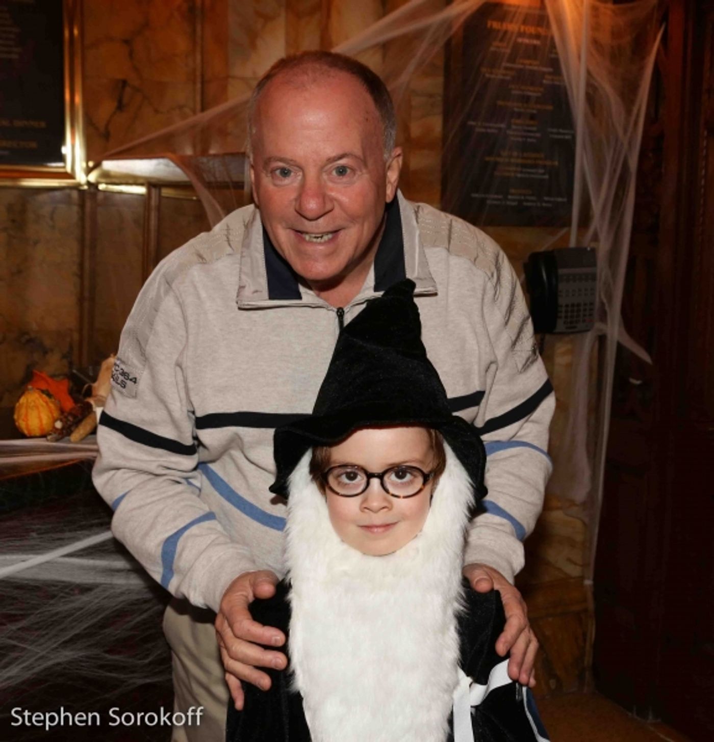 Photo Coverage: The Friars Club Celebrates Halloween  Image