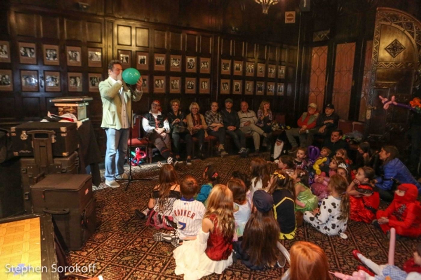 Photo Coverage: The Friars Club Celebrates Halloween Photo Coverage: The Friars Club Celebrates Halloween Image