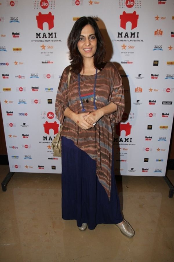 Juhi Chaturvedi Photo