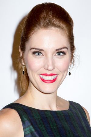 Mara Davi @ BroadwayWorld Mara Davi Photo