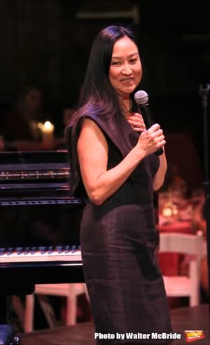 Roberta Uno @ BroadwayWorld Roberta Uno Photo
